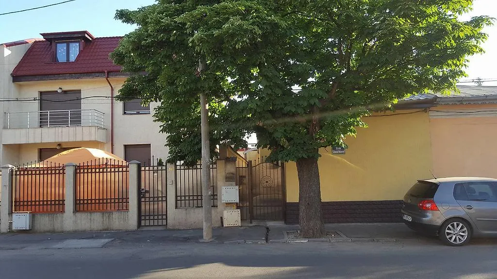 Pensjonat Vis A Vis Studio Bukareszt
